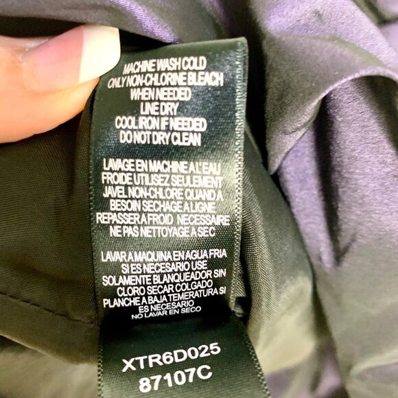 Strapless Pleated Bubble Hem Mini Cocktail Dress Fit Flare Size 4 Purple Taffeta - Picture 9 of 12